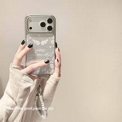 法式蕾絲英文花朵翅膀掛鏈防摔iPhone手機殼(含掛鏈)