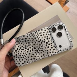 小眾ins銀色錫紙紋黑斑紋掛繩防摔iPhone手機殼(含掛繩）